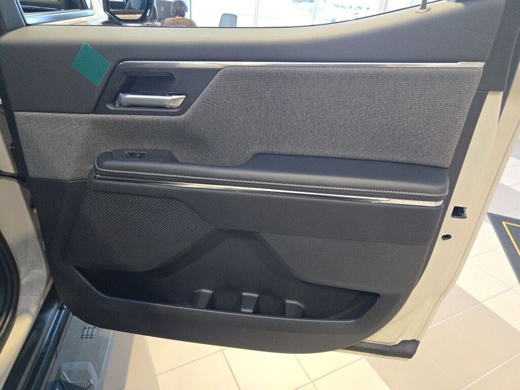 New 2026 GMC Sierra EV Elevation image 10