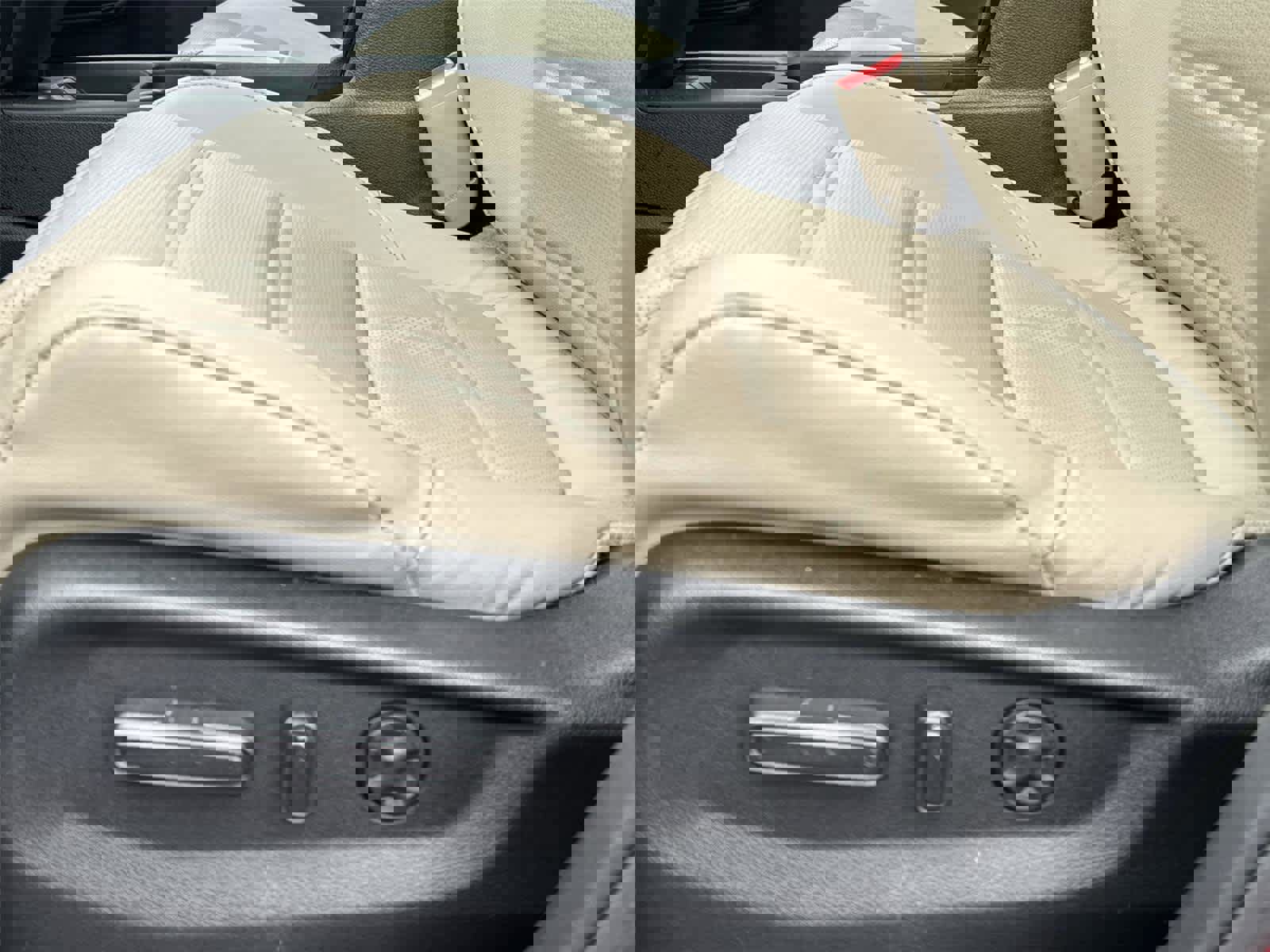 Used 2017 Honda CR-V Touring image 12