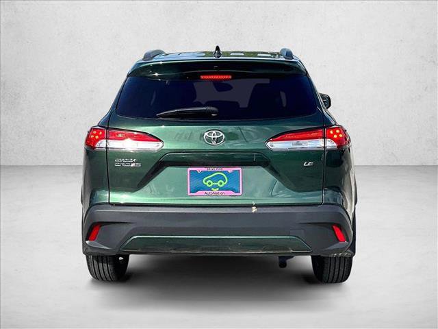 Used 2025 Toyota Corolla Cross LE FWD image 4