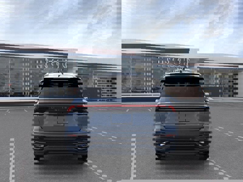 New 2026 Lincoln Nautilus Reserve image 5