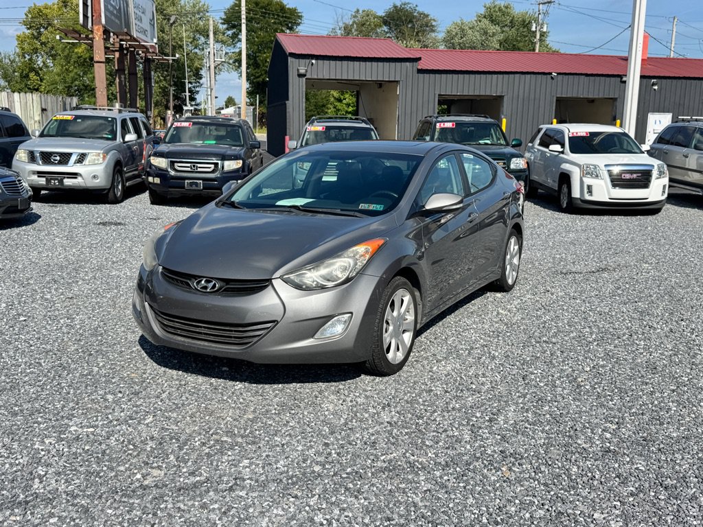 Used 2013 Hyundai Elantra Limited w/ Technology Pkg FWD image 1