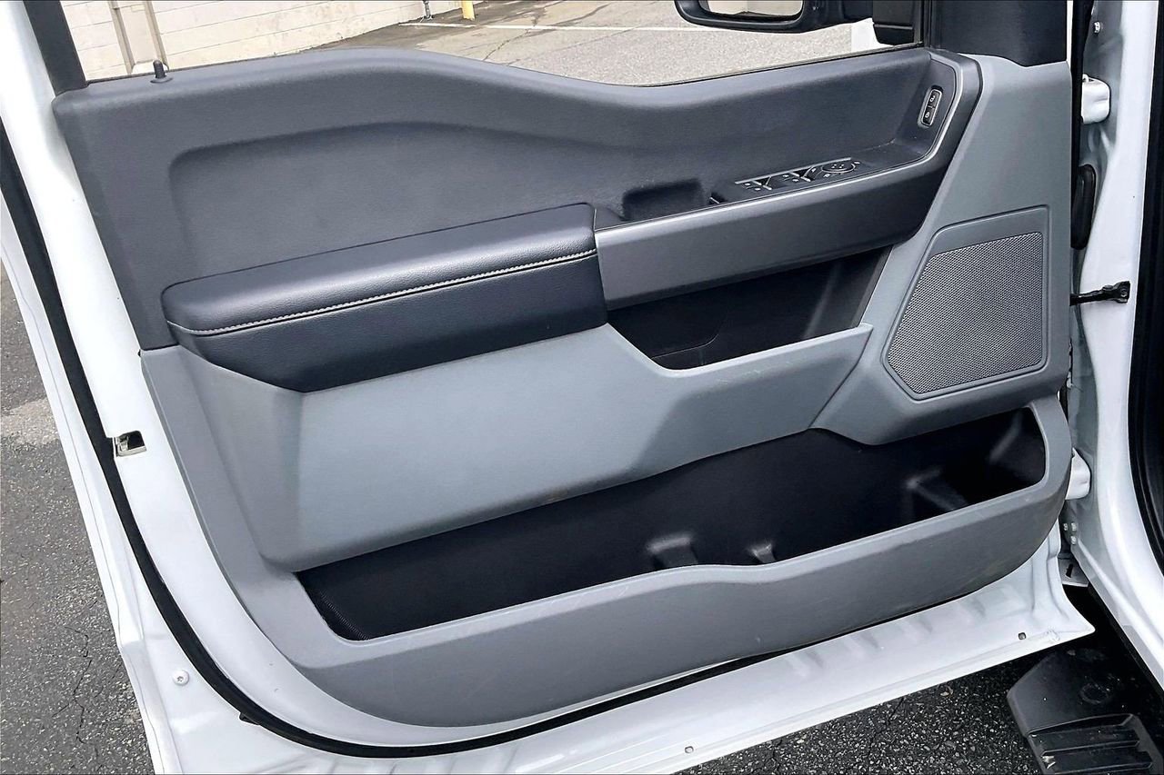 Used 2025 Ford F250 XLT image 26