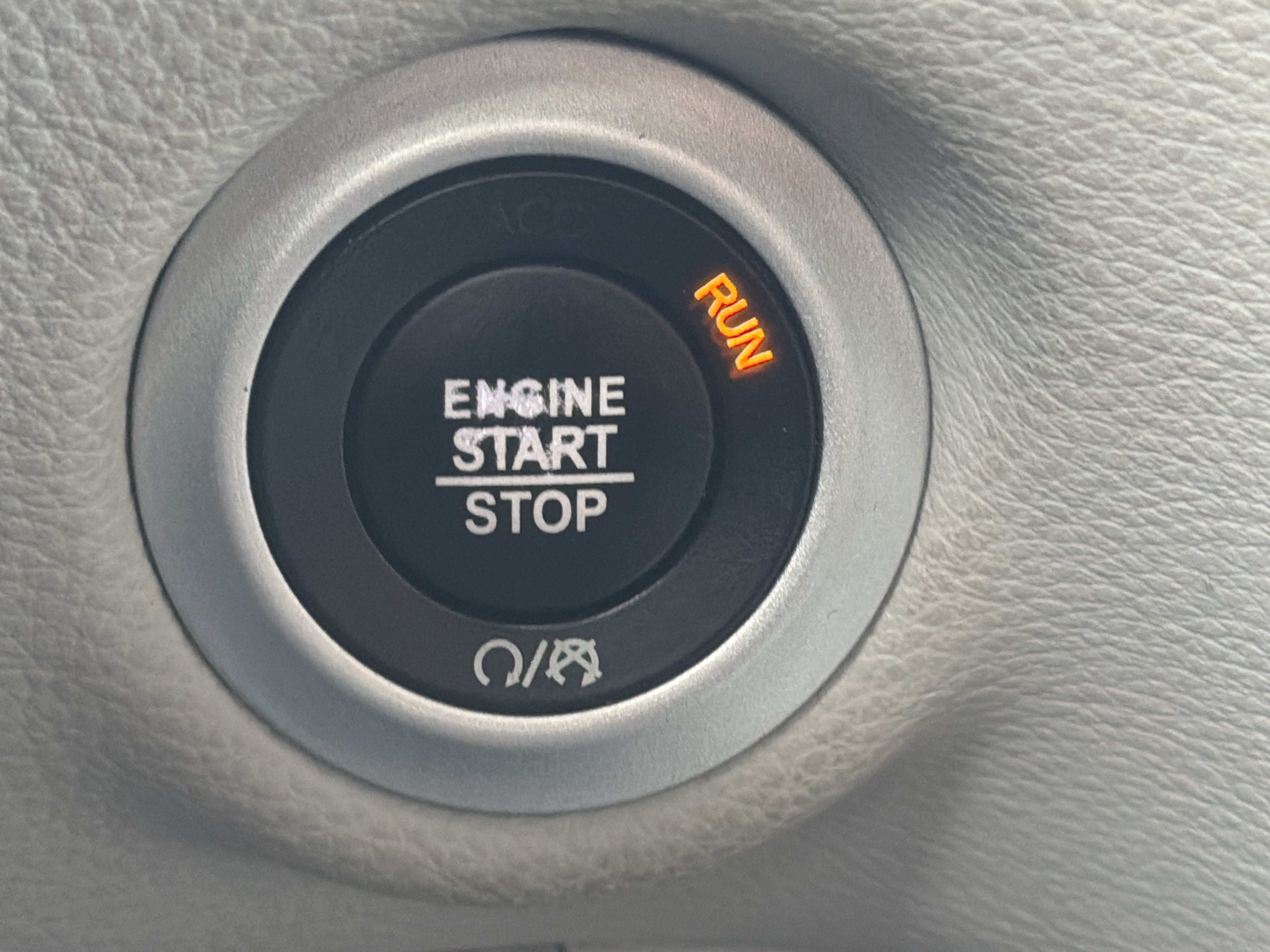 Used 2021 Chrysler Pacifica Touring-L FWD image 15