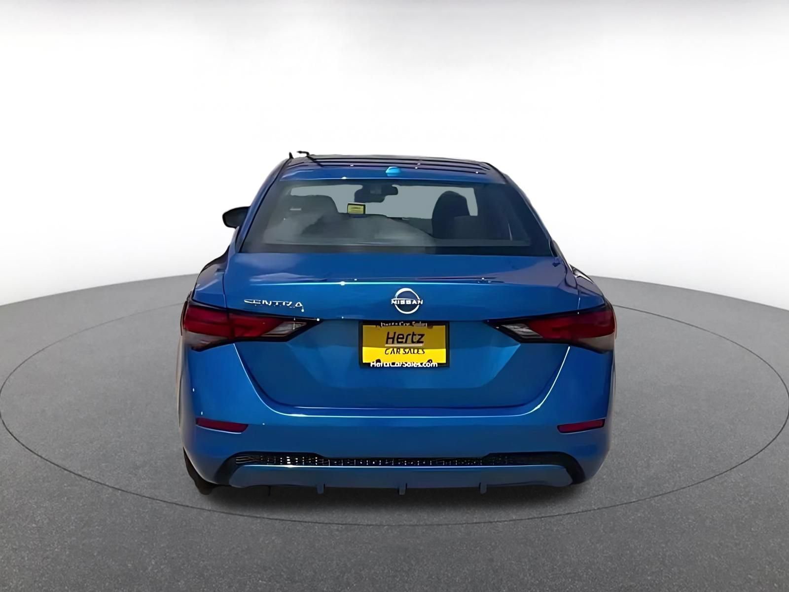 Used 2025 Nissan Sentra SV FWD image 12