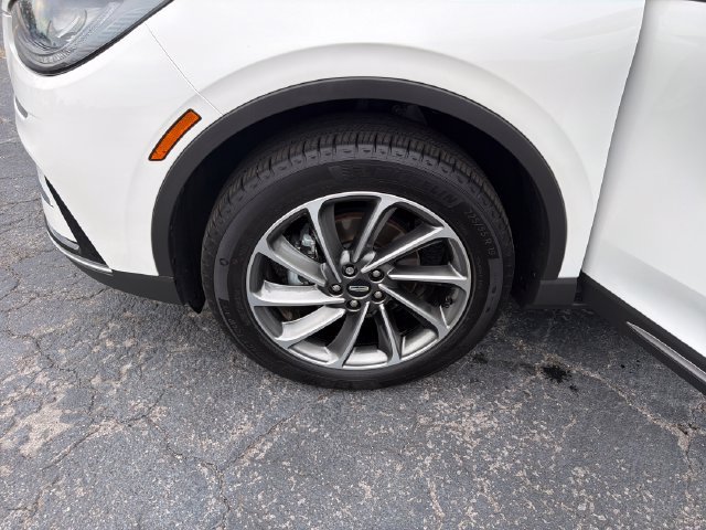 Certified 2024 Lincoln Corsair AWD w/ Equipment Group 101A image 32