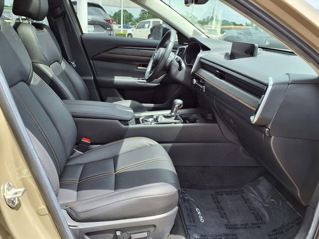 Used 2025 MAZDA CX-50 AWD 2.5 Turbo w/ Weather Package image 19