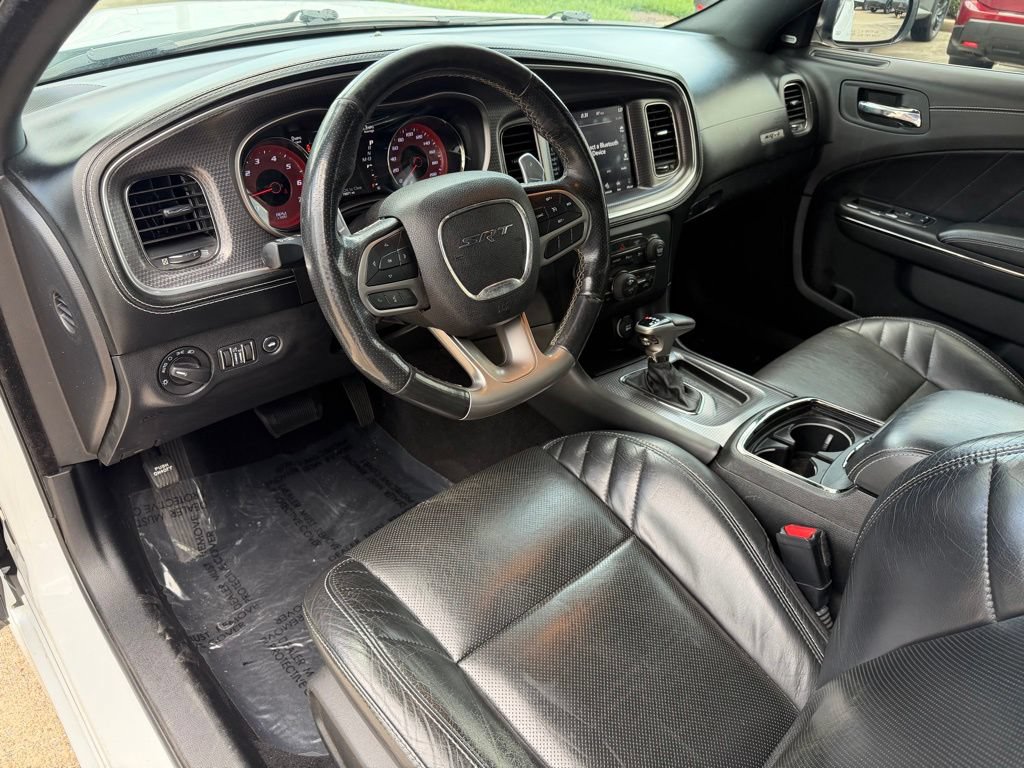 Used 2019 Dodge Charger SRT Hellcat w/ Navigation & Travel Group RWD image 12