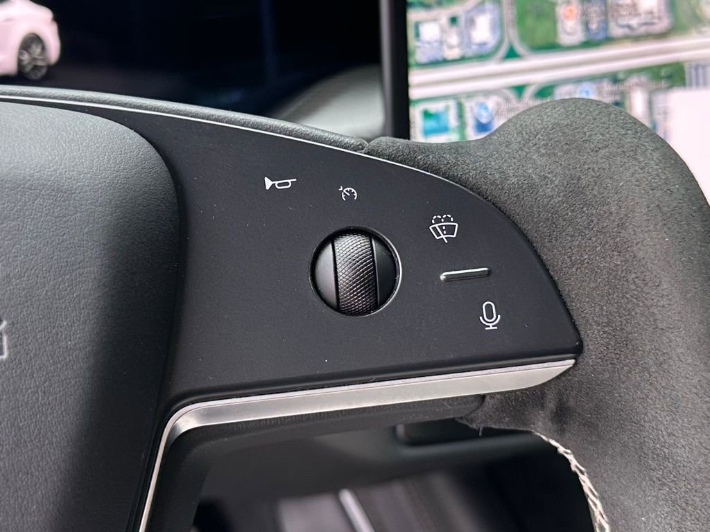 Used 2021 Tesla Model S Plaid image 37