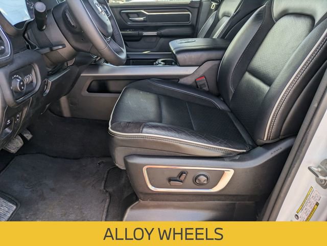 Used 2025 RAM 1500 Laramie image 15