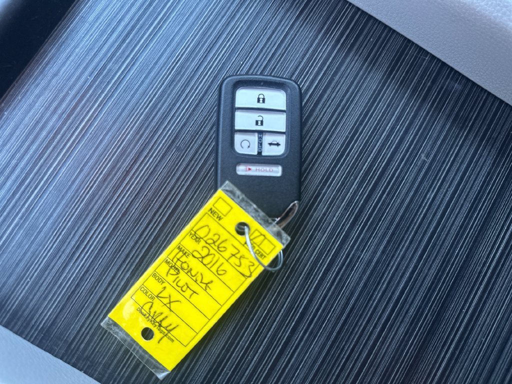 Used 2016 Honda Pilot LX image 42