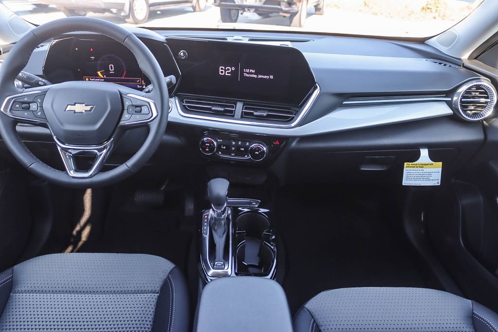 Used 2026 Chevrolet Trax LT w/ Driver Confidence Package image 11