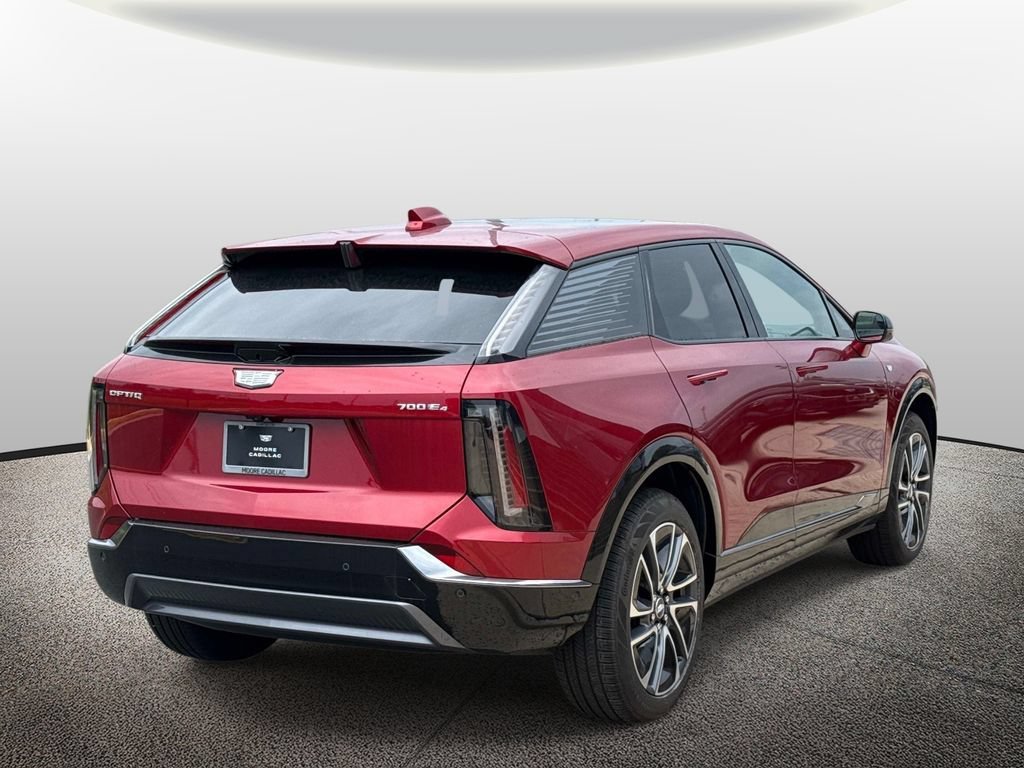 New 2026 Cadillac Optiq Sport 1 w/ LPO, Floor Liner Package AWD/4WD image 2