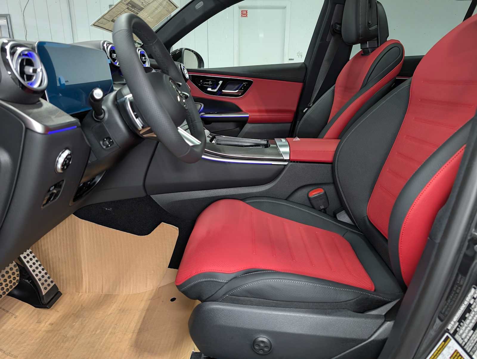New 2026 Mercedes-Benz GLC 300 4MATIC image 4