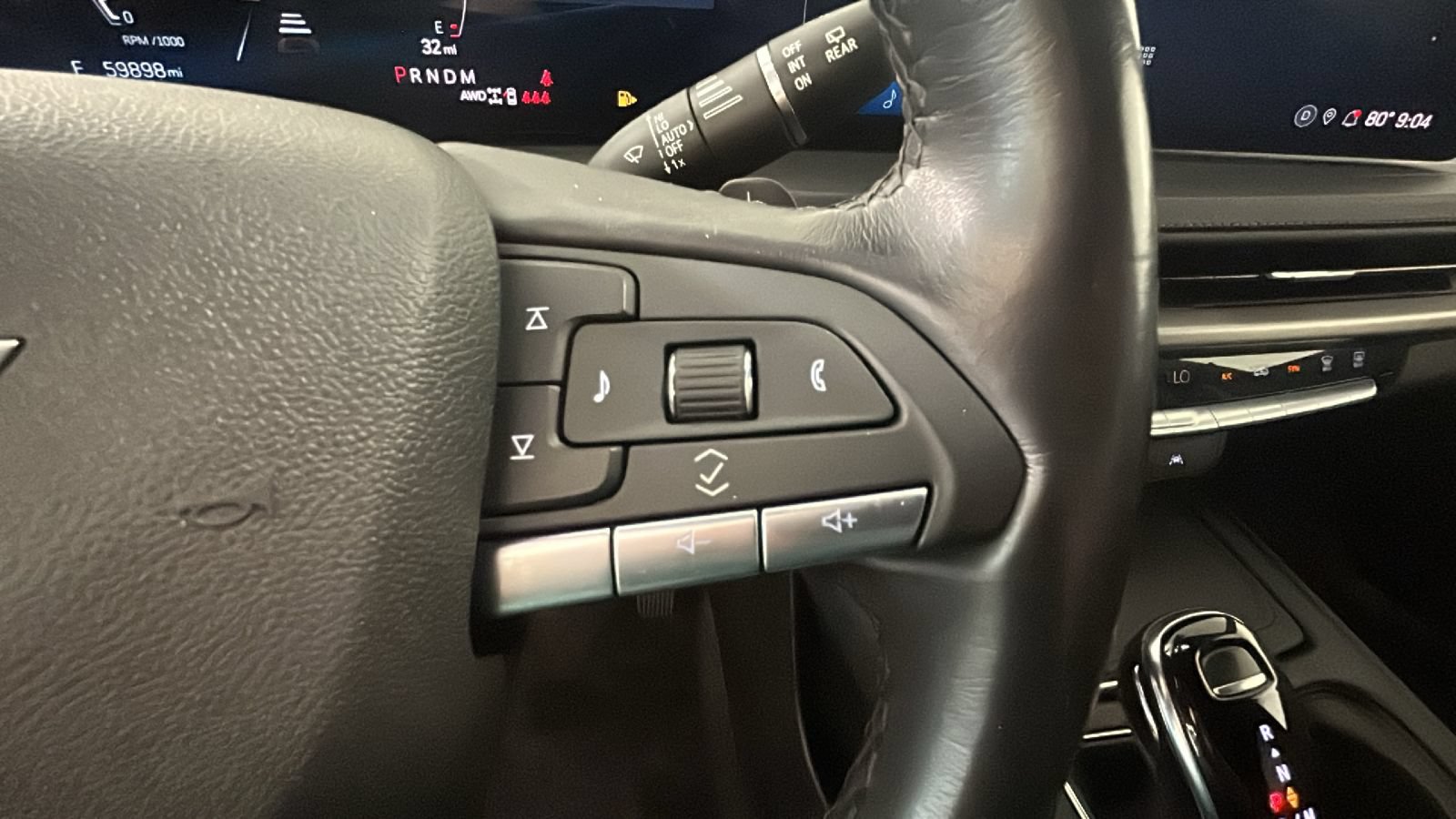 Used 2024 Cadillac XT4 Premium Luxury AWD/4WD image 20