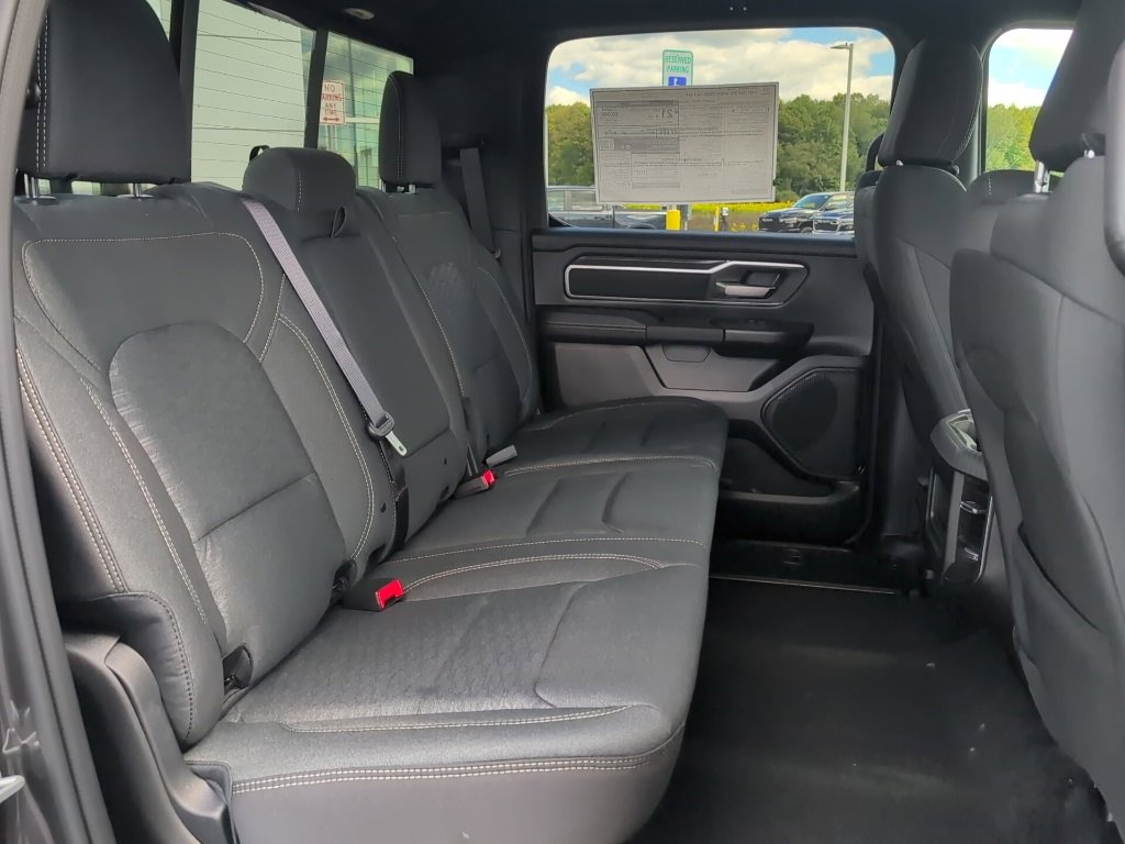 New 2025 RAM 1500 4x4 Crew Cab image 11