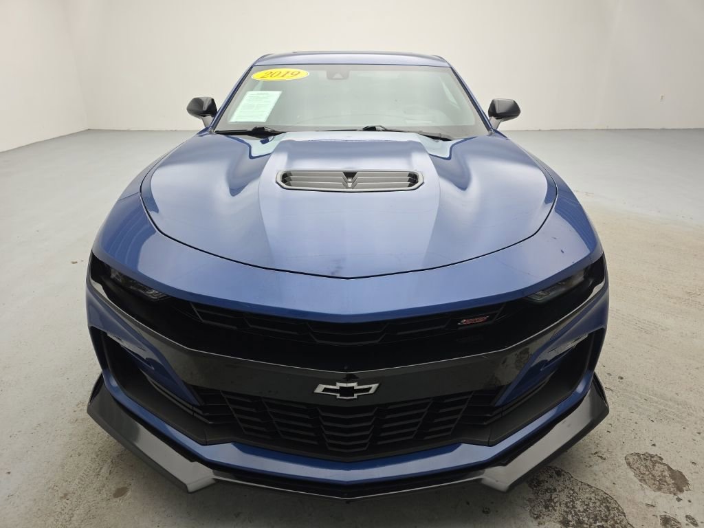 Used 2019 Chevrolet Camaro SS w/ Black Appearance Package image 3