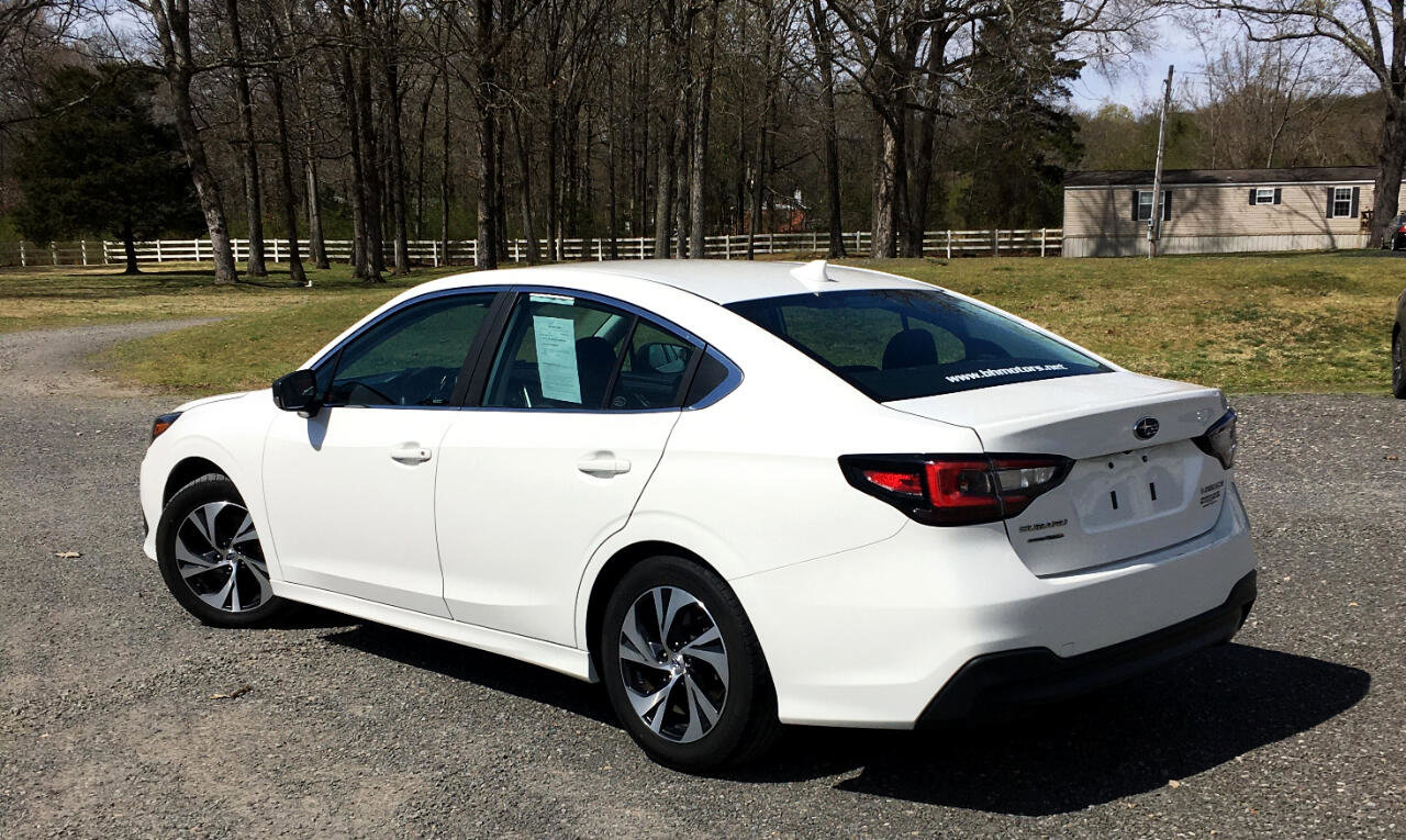 Used 2022 Subaru Legacy image 3
