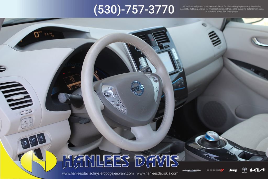 Used 2012 Nissan Leaf SV FWD image 11