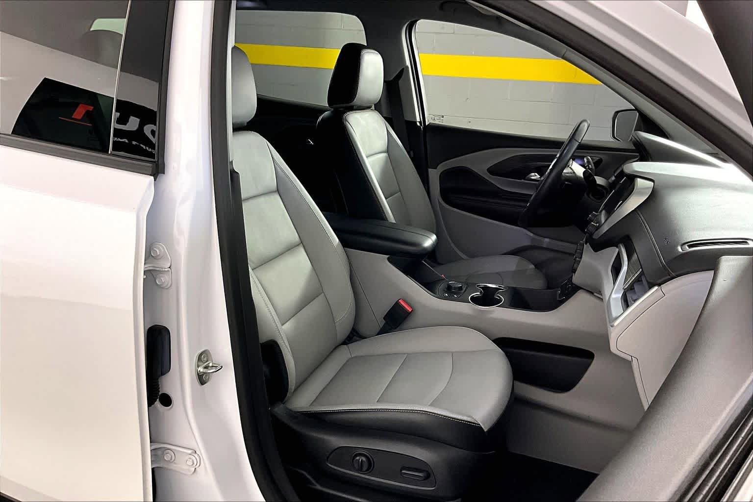 Used 2021 GMC Terrain SLT FWD image 9