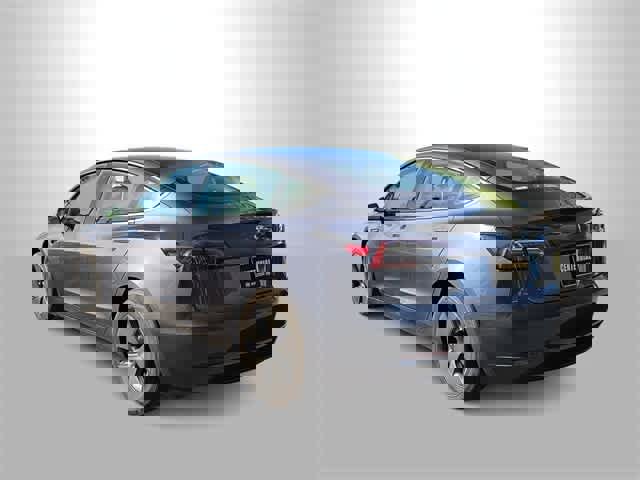 Used 2023 Tesla Model 3 Standard Range image 6