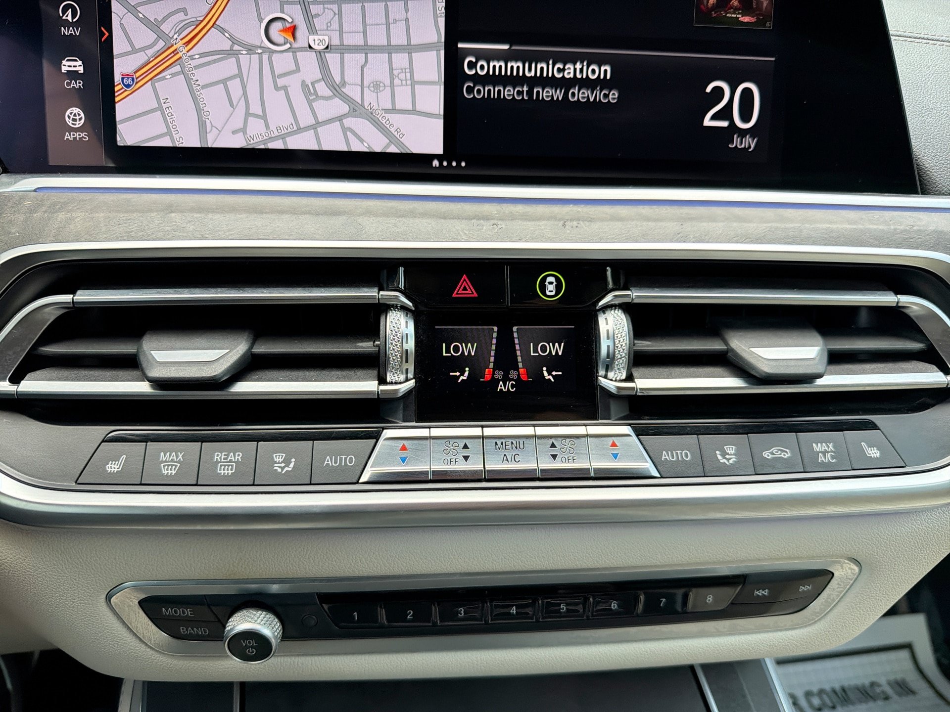 Used 2020 BMW X5 xDrive40i w/ M Sport Package AWD/4WD image 17