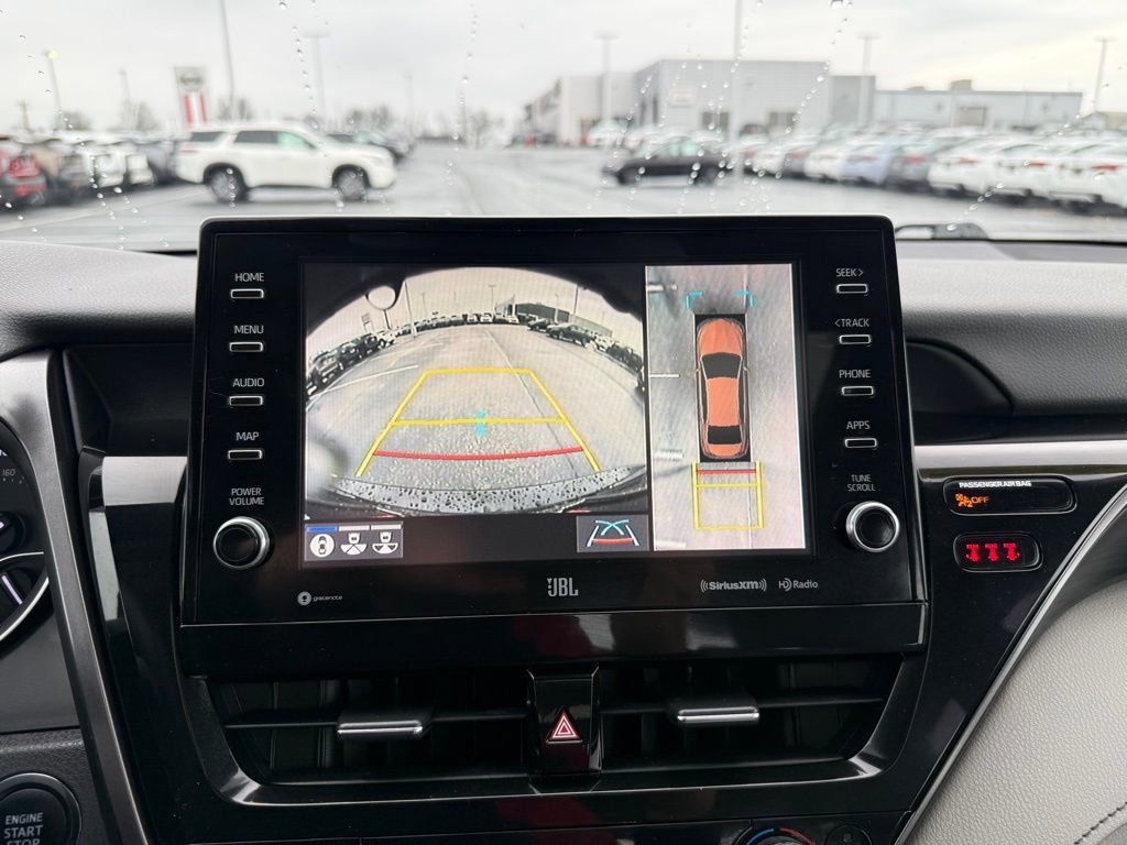 Used 2021 Toyota Camry XLE w/ Navigation Package image 28