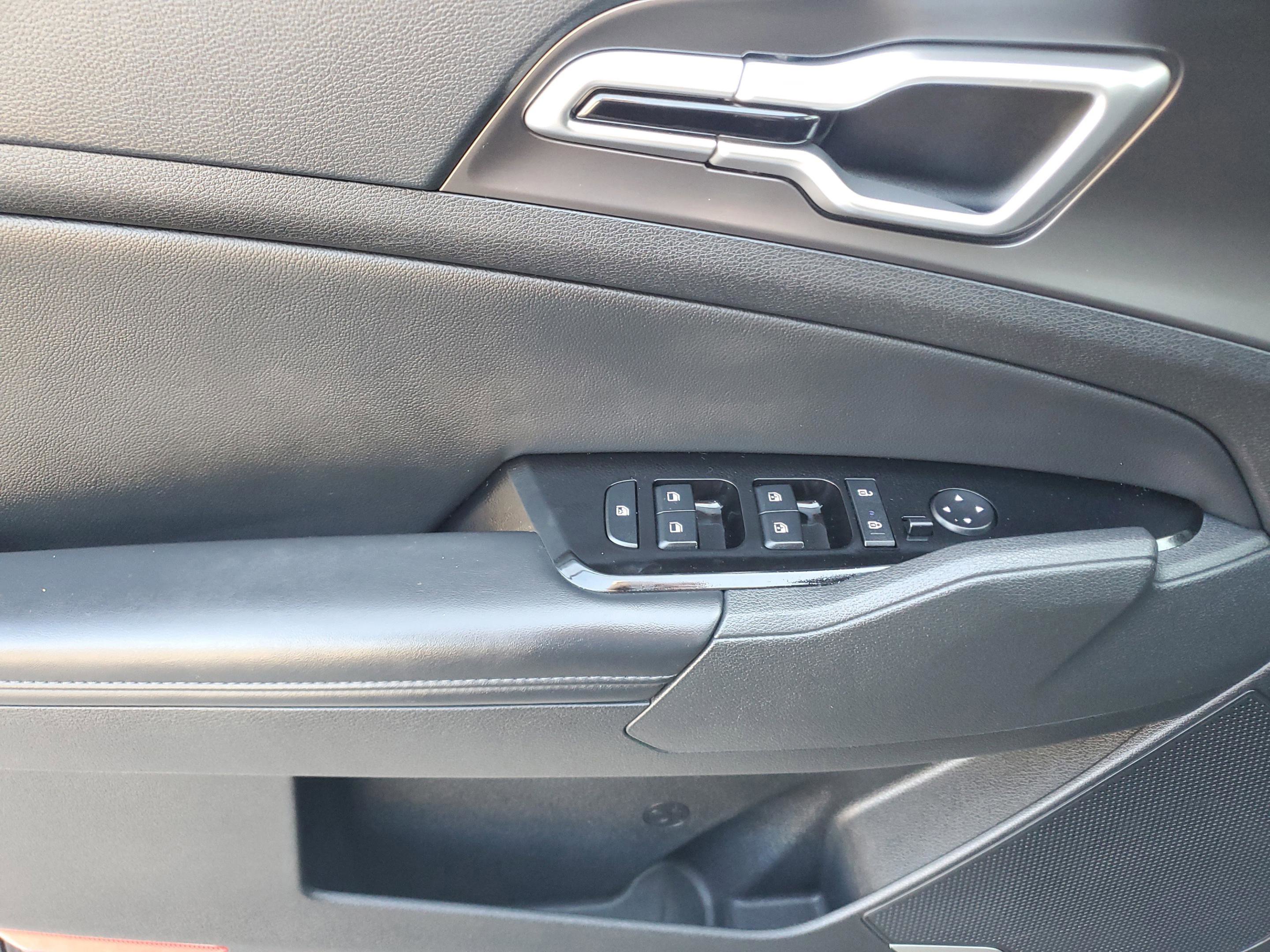 Certified 2023 Kia Sportage EX image 18