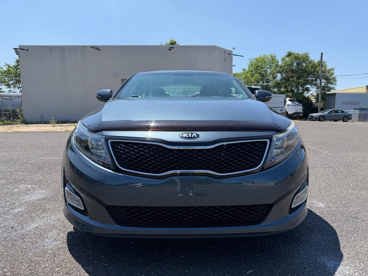 Used 2015 Kia Optima LX FWD image 2