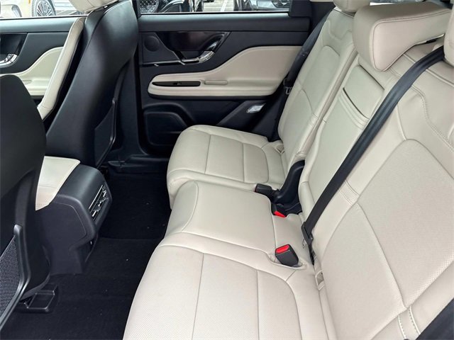 New 2025 Lincoln Corsair Grand Touring image 18