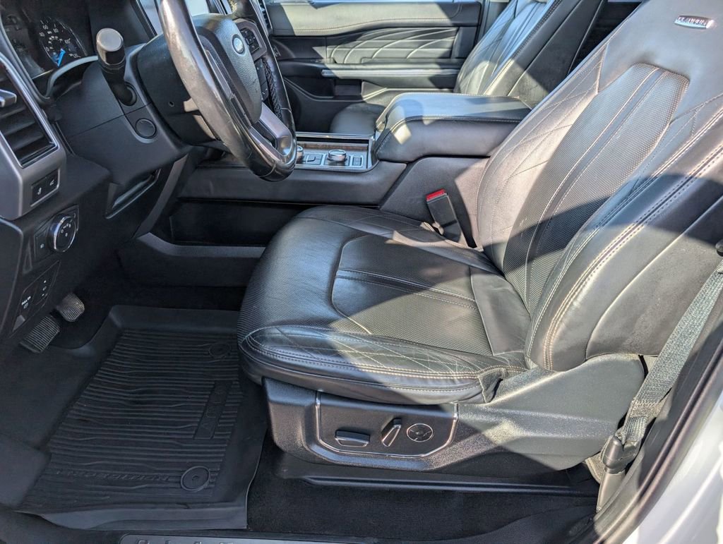 Used 2021 Ford Expedition Platinum AWD/4WD image 21