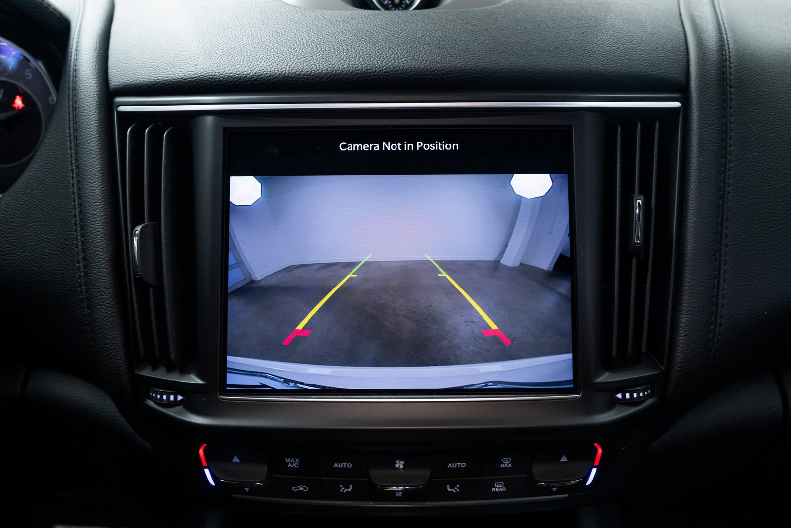 Used 2021 Maserati Levante S image 13