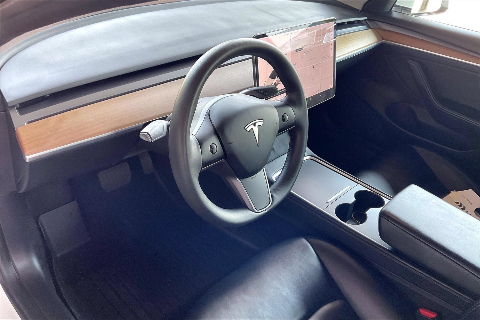 Used 2021 Tesla Model 3 Standard Range Plus RWD image 15