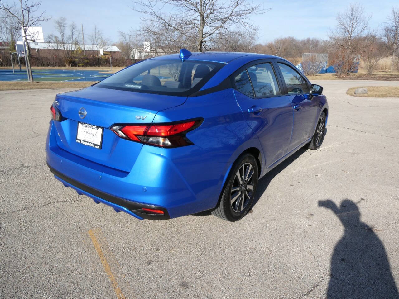 Used 2021 Nissan Versa SV FWD image 5