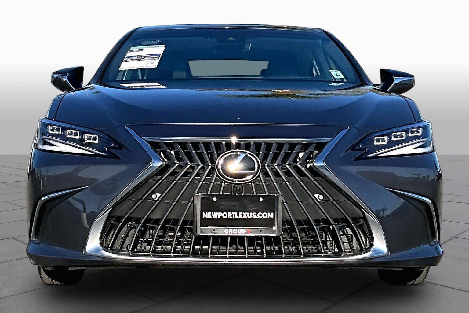 Certified 2023 Lexus ES 300h w/ Accessory Package (Z1) FWD image 3