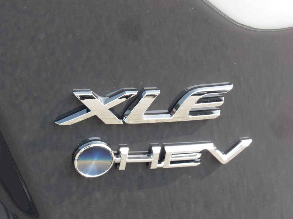 New 2026 Toyota Corolla XLE FWD image 8