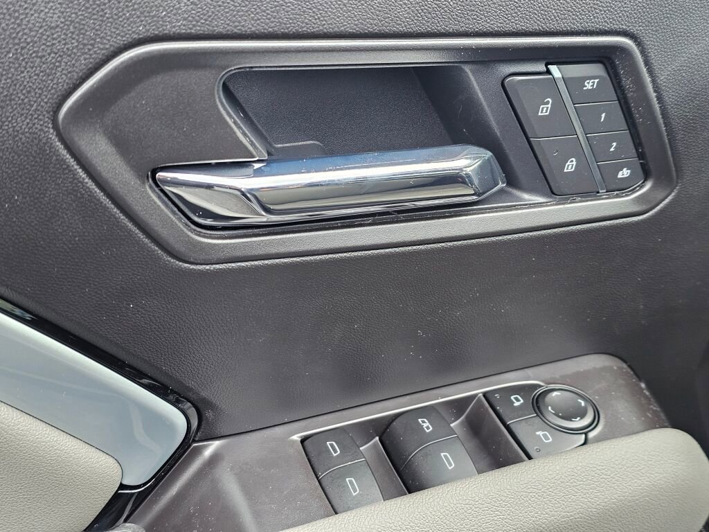 New 2026 Chevrolet Colorado ZR2 w/ Technology Package image 33