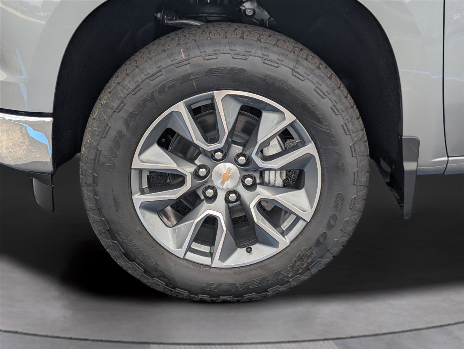 New 2026 Chevrolet Silverado 1500 LT w/ Z71 Off-Road Package AWD/4WD image 35