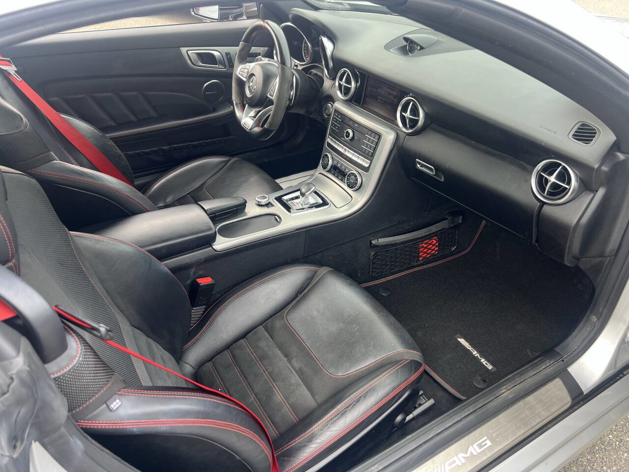 Used 2018 Mercedes-Benz SLC 43 AMG image 10