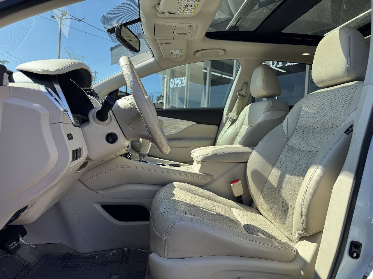 Used 2015 Nissan Murano Platinum w/ Platinum Technology Package AWD/4WD image 31