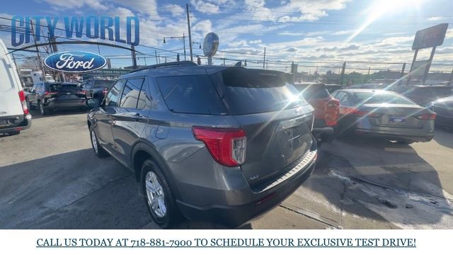Used 2023 Ford Explorer XLT w/ Equipment Group 202A image 3