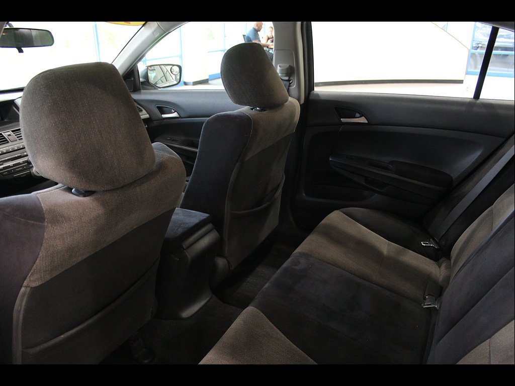 Used 2008 Honda Accord LX image 16