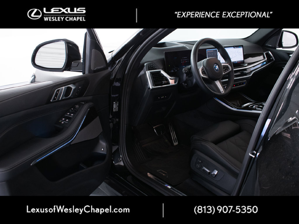 Used 2026 BMW X5 xDrive50e w/ M Sport Package AWD/4WD image 14
