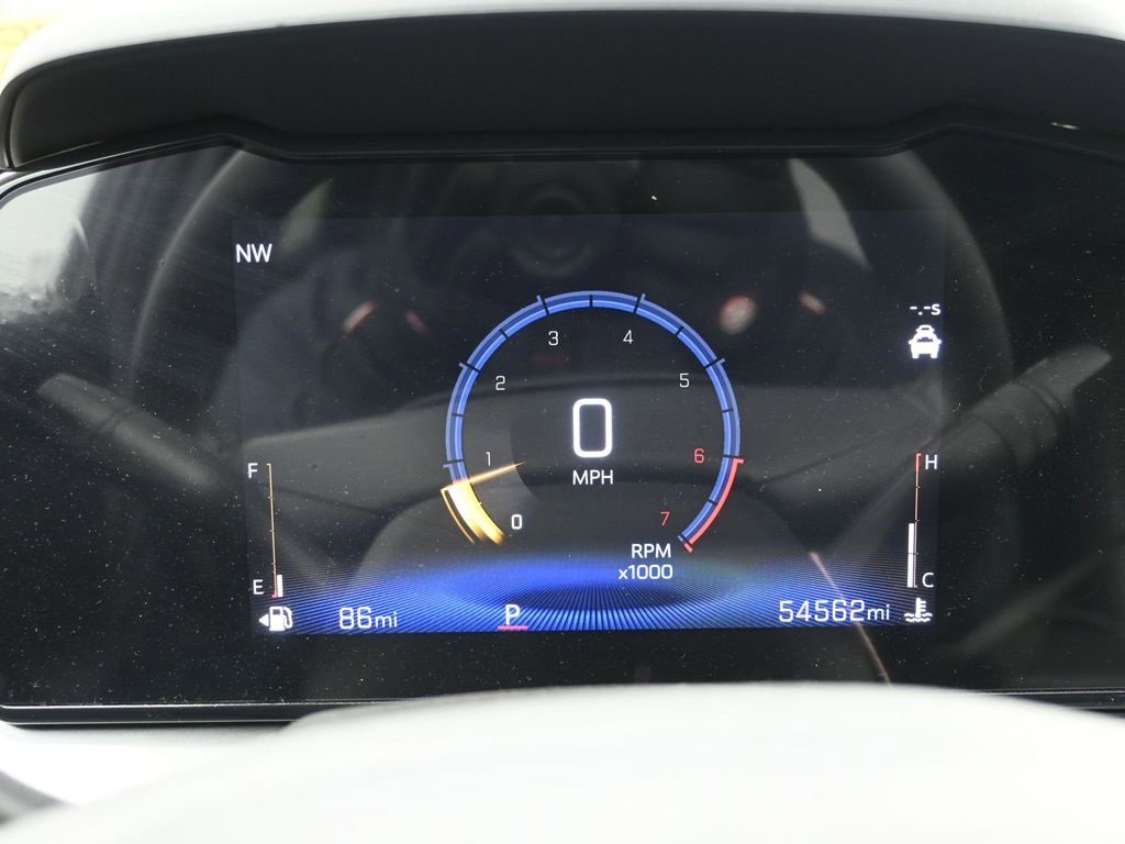 Used 2024 Chevrolet Trax LT w/ LT Convenience Package image 10