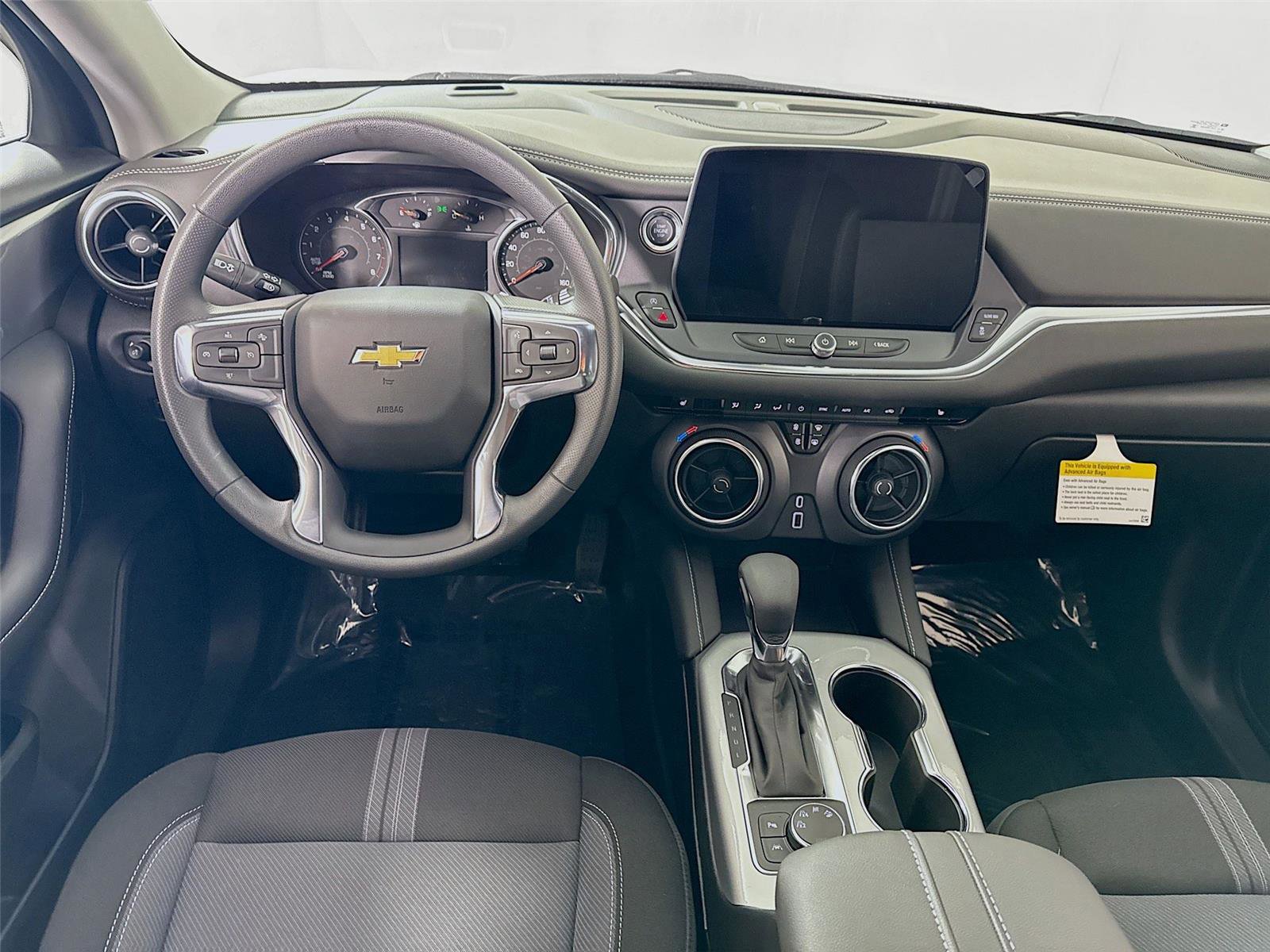 New 2026 Chevrolet Blazer LT image 2