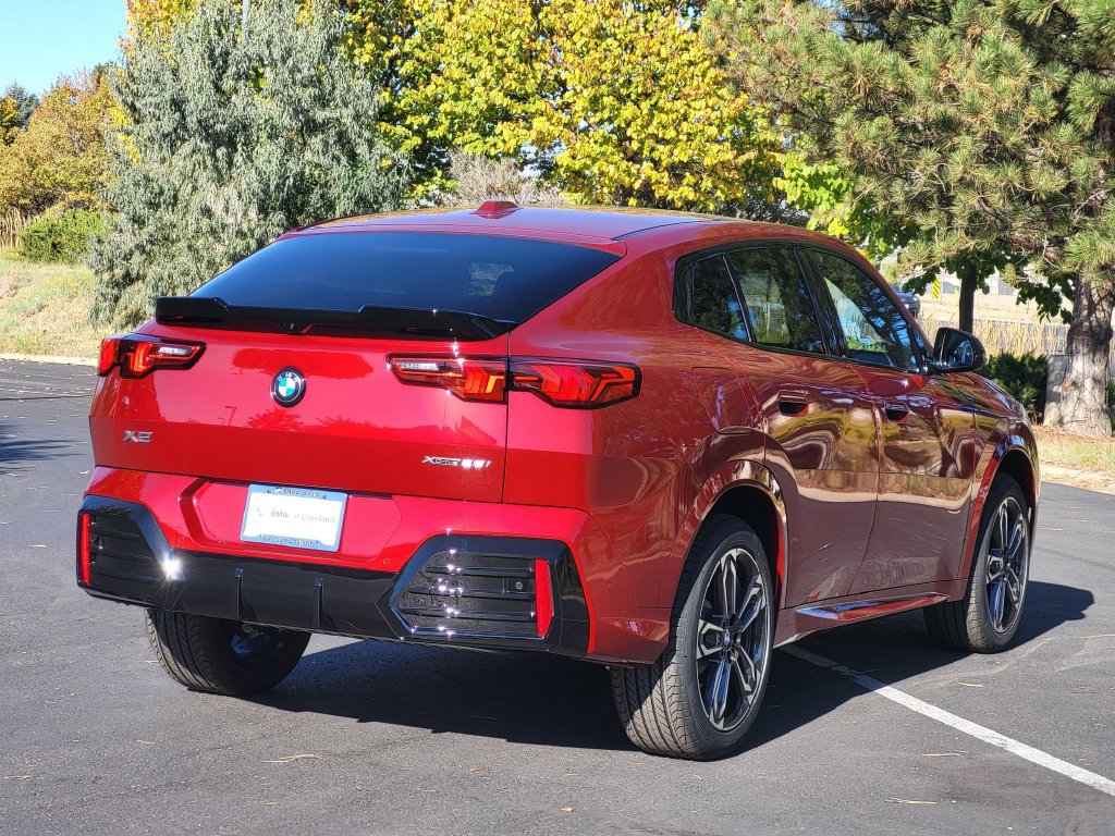 New 2027 BMW X2 xDrive28i AWD/4WD image 8