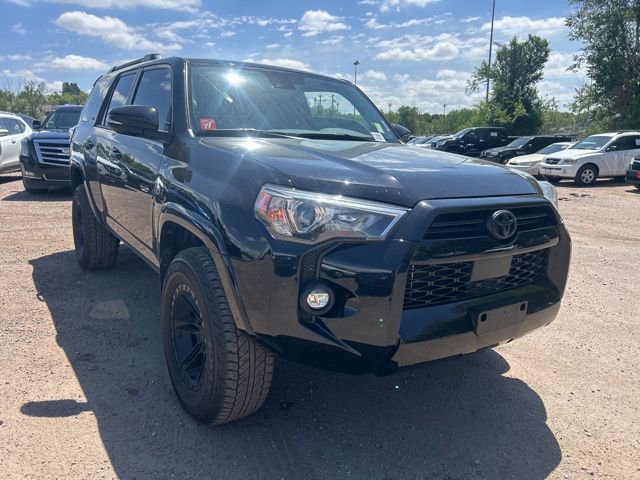 Used 2024 Toyota 4Runner SR5 Premium w/ Moonroof Package AWD/4WD image 8