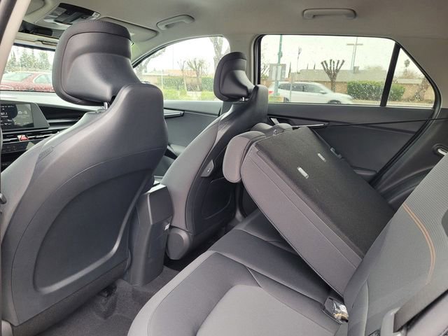 New 2026 Kia Niro LX image 6