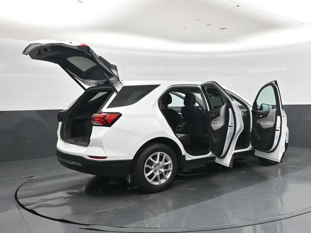 Used 2024 Chevrolet Equinox LT AWD/4WD image 50