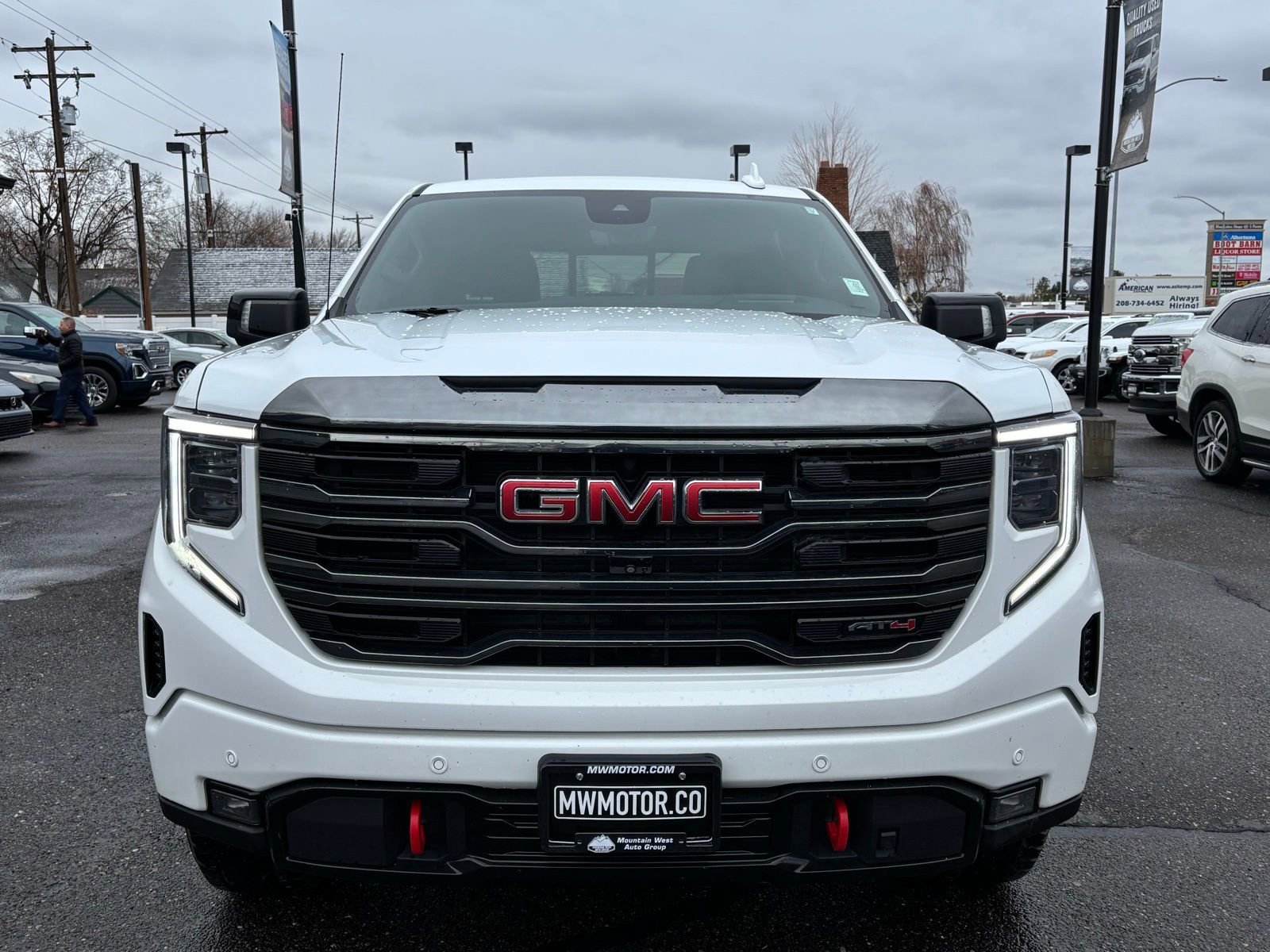 Used 2023 GMC Sierra 1500 AT4 w/ Technology Package image 2