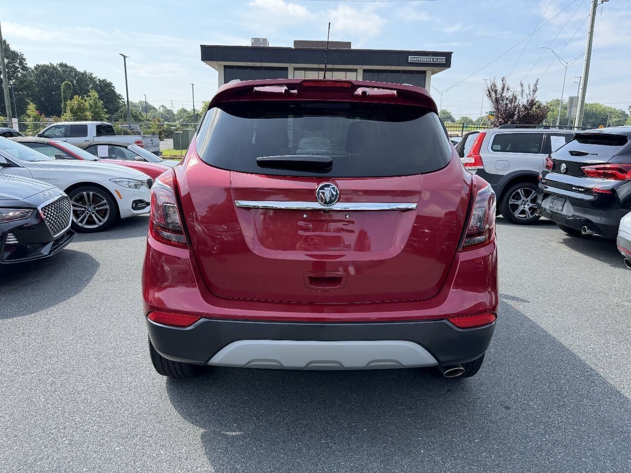 Used 2017 Buick Encore Sport Touring AWD/4WD image 5